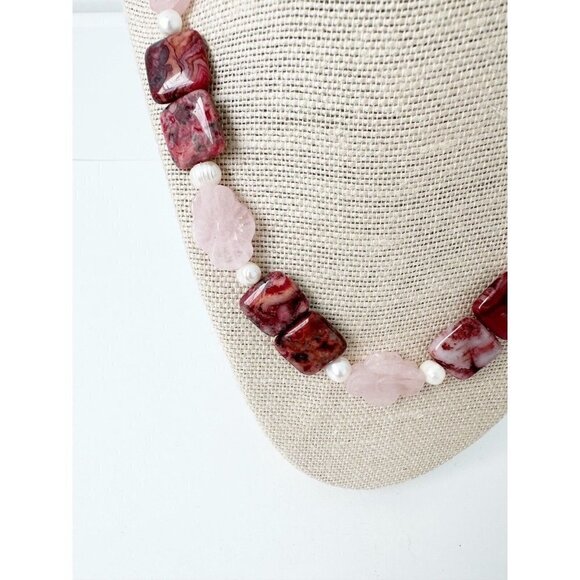 NWT Genuine Maroon Jade, Rose Quartz & Pearls Necklace Carved Flowers Pink White - Picture 2 of 5